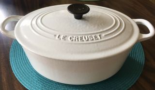 Vintage Le Creuset Oval Cast Iron Enameled 3 1/2 Qt 25 White Dutch Oven W/lid
