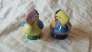 Vintage Ceramic Multi - Colored Toucan Birds Salt And Pepper Shakers