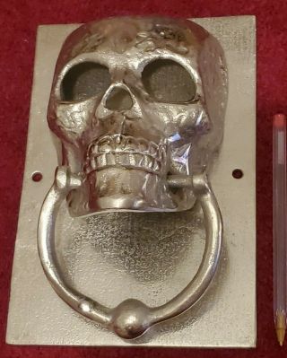 Vintage Large Heavy Cast Metal Creepy Skull Skelton Head Door Knocker Halloween