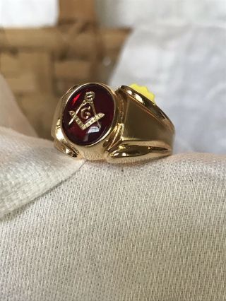 Masonic Lodge Ring Red Oval Stone 18k Hge Gold Classic Style Size 9 Made In Usa