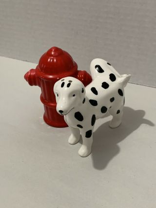Norcrest Dog Peeing On Fire Hydrant Salt And Pepper Shakers Naughty Dog