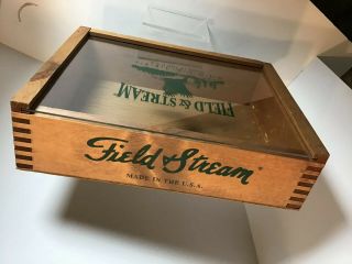 Vintage Field & Stream Wood Clear Plexiglass Shadow Display Box Outdoors Hunting