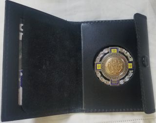 Philadelphia Police Lieutenant Badge Recessed Cut - Out Snap Wallet CT03 3