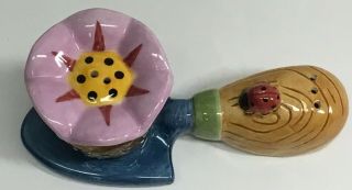 Vandor 1997 Ceramic Flower Pot And Shovel Salt And Pepper Shakers Vg