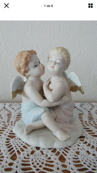 Vintage Home Interior Homco Porcelain Kissing Angels Figurine 8838 5”x4 1/2”