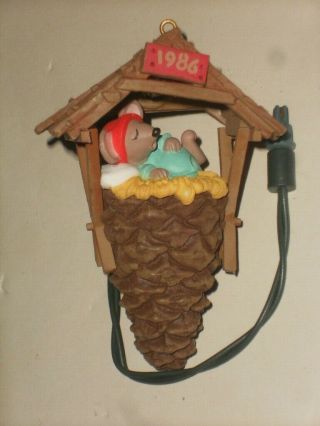 1986 Hallmark Lighted Christmas Ornament " Chris Mouse Dreams "