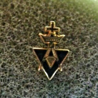 Knights Templar Freemasonry Cross & Crown Lapel Pin Tie Tack ? York Rite Body