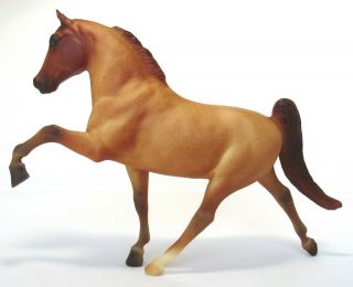 Tennessee Walking Horse VII - Breyer TWH 701502 - WCHE Special Run - 1,  500 made 2