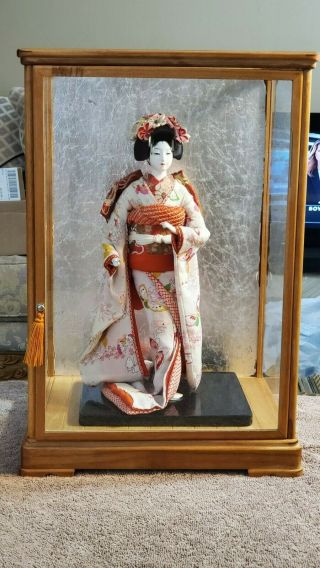 Vintage 15” Japanese Porcelain Geisha Doll Traditional Kimono In Glass Display