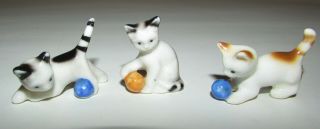3 Miniature Porcelain Cat Figurines Goebel West Germany Yarn Balls
