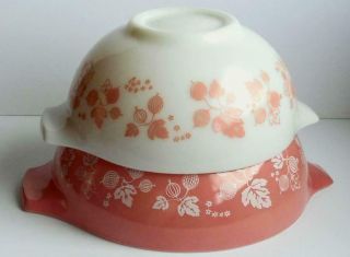 2 Vintage Pyrex Pink Gooseberry Cinderella Mixing Bowls 