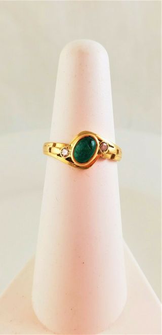 ANTIQUE 18 KARAT GOLD with 1/3 CARAT CABOCHON EMERALD and DIAMONDS RING 3