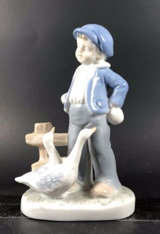 Vintage Japan Lego Porcelain Dutch Boy With Geese Figurine Blue & White - L@@k