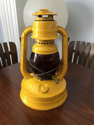 Vintage Dietz Little Wizard Yellow Railroad Lantern W/ Red Globe