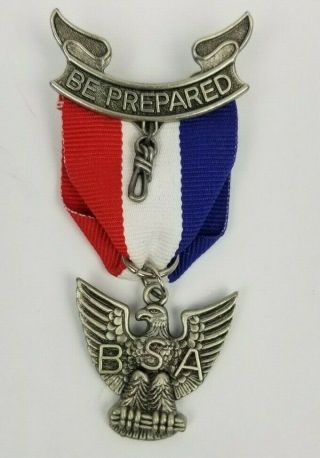 Boy Scouts of America (CFJ 3) Eagle SCOUT Medal & Eagle SCOUT Sash Patch 3