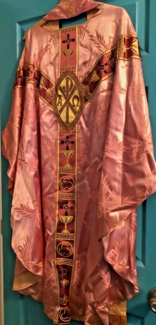Gorgeous Vintage Catholic Priests Pink Rose & Gold Brocade Chasuble & Stole