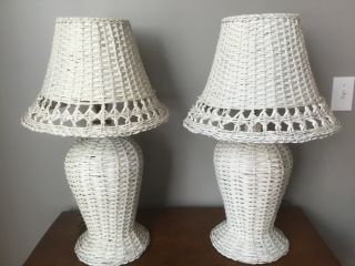 Pr Vintage White Wicker Table Lamps 25 " Mid Century Worn Patina