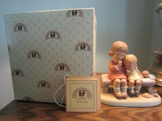 Memories Of Yesterday " Hush " Porcelain Figurine Boy & Girl On Bench W Box 114553