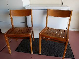 Set Of 2 Vintage Chairs W.  H.  Gunlocke Mid Century Mod Slat Solid Wood Designer