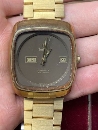 Vintage Zodiac Sst 36000 Watch Day Date Rare Runs 17 Jewels Self Winding W/ Box