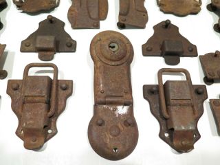 Vintage Rusty Old Antique Steamer Trunk Hardware Parts Latches Hinges Corners 2
