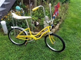 Vintage 1973 Yellow Schwinn Fair Lady Stingray Muscle Bike