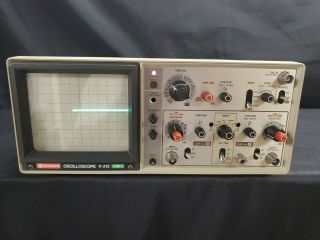 Vintage Hitachi V - 212 Analog Oscilloscope 20 Mhz Bandwidth And