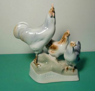 Vintage Zsolnay Pecs Hungary Hp Figurine Rooster & Chickens Signed Sinko