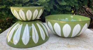 Three Vintage Catherineholm Green And White Enamel Lotus Bowls 5.  5 " 7 1/8 " 8 "