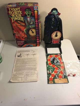Vintage Complete I Vant To Bite Your Finger Board Game Hasbro Rare