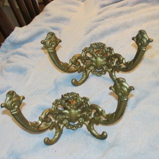 2 Matching Ornate Antique Victorian Cast Iron Double Coat Or Hat Hooks,  4 Inch