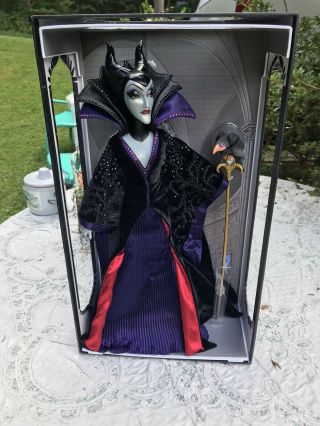 Disney Limited Edition Maleficent From Sleeping Beauty Doll 17 Inches