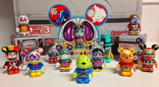Disney Vinylmation Robots Series 3 " Figure Case Of 24 Includes Chaser