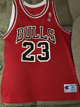 Vtg Michael Jordan 23 Chicago Bulls,  Champion Jersey,  Size 44 Red Jersey Nba