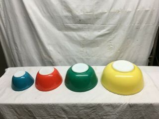 Vtg 4pc 60’s Pyrex Primary Colors Yellow Red Green Blue Nesting Mixing Bowls