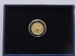 President Trump Lapel Pin - Presidential Seal Lapel Pin Diecast