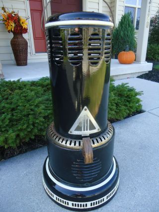 Vintage Antique Perfection Kerosene Heater Stove Art Deco Model 1701 Rare -
