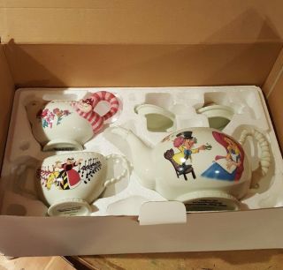 Nib Rare Stunning Disney Alice In Wonderland Porcelain Tea Set By Danbury