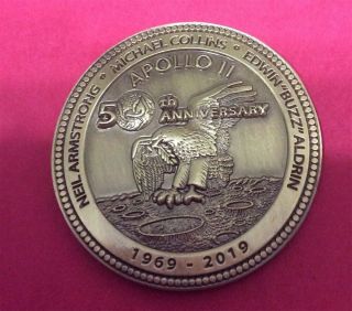 Nasa Apollo 11 50th Anniversary 1969 - 2019 Commemorative Coin W/ Display Case