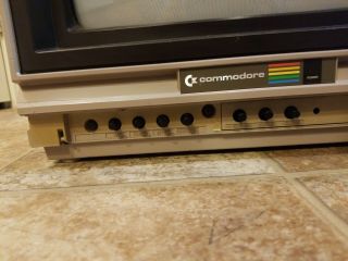 Vintage 1984 COMMODORE 1702 Video Monitor - POWERS ON Retro Gaming Monitor 3