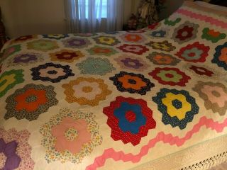 Vtg Handmade Quilt Multicolor Honeycomb Reversible Roses 94 X 76 Cotton Pre - Own