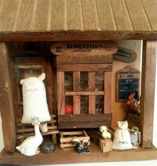 4 Pc Hagen Renaker Goose Skunk Siamese Cat Rooster Mini Wood Store Wall Hanging