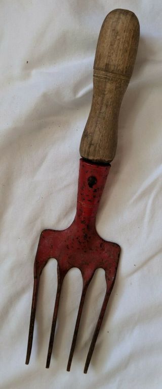 Antique Vintage Wood Handled Heavy Steel 4 Tine Garden Fork Claw Tool England