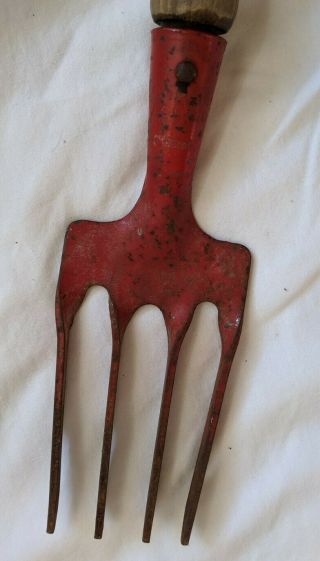 ANTIQUE Vintage Wood Handled Heavy Steel 4 Tine Garden Fork Claw Tool ENGLAND 2