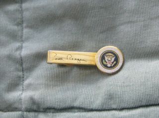 Ronald Reagan Presidential Seal - Signature Model White House Tie - Bar