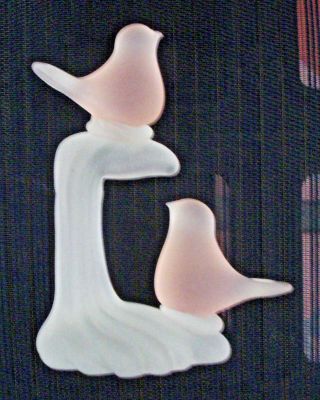 Vintage Pink Frost Glass Bird Figurine Paperweight Design Nr