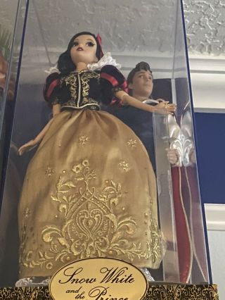 Disney Fairytale Designer Snow White And The Prince Limited Edition Disney Store