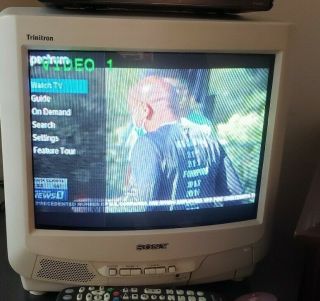 Vintage 1998 Sony Trinitron 13” Crt Tv Kv - 13m51 Retro Gaming White