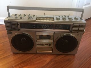 Vintage Lasonic Boombox Radio Cassette Trc - 918 For Parts//repair.  Powers On