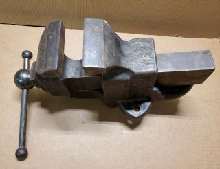 Vintage Athol Machine Co.  514 Bench Vise 4in Jaws 5in Open Machinist Usa